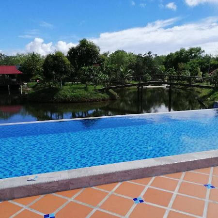 Api-Api Eco Chalet ปันไตก็อก ภายนอก รูปภาพ