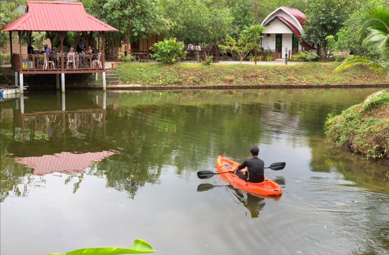 Api-Api Eco Chalet ปันไตก็อก ภายนอก รูปภาพ