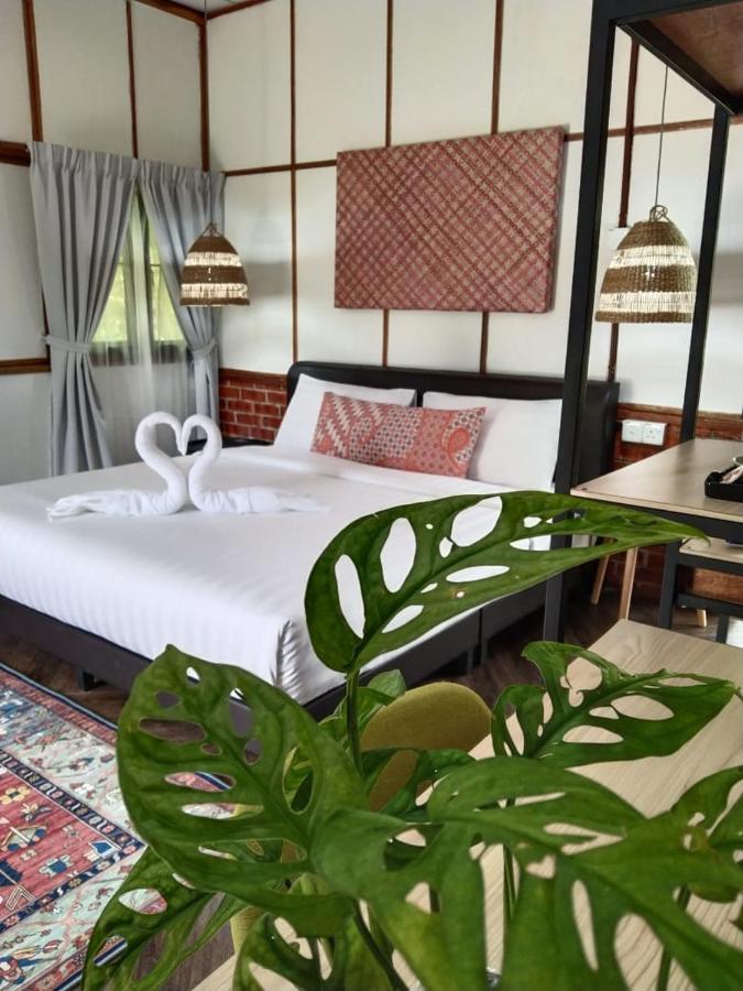 Api-Api Eco Chalet ปันไตก็อก ภายนอก รูปภาพ