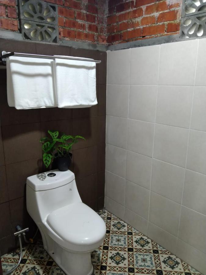 Api-Api Eco Chalet ปันไตก็อก ภายนอก รูปภาพ